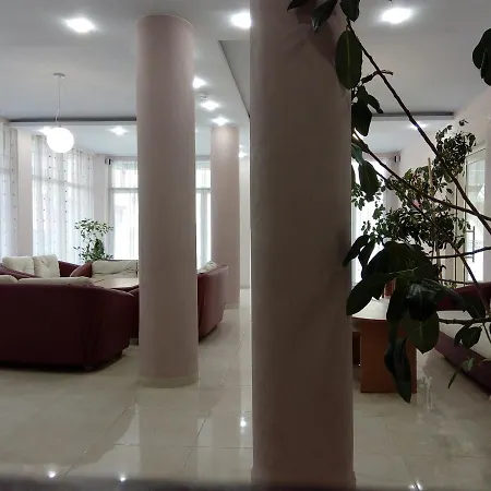 Family Anestes Hotell